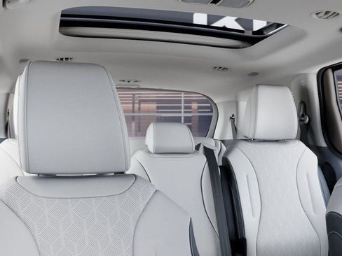 New 2026 Kia Carnival SX FWD image 27