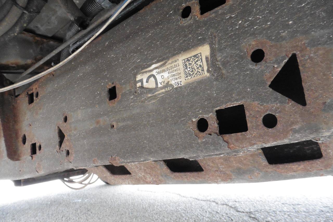 Used 2015 Chevrolet Express 2500 RWD image 5
