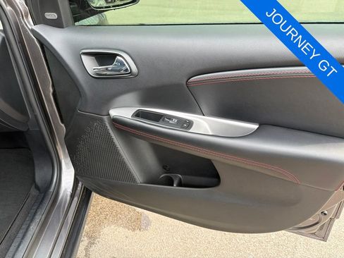 Used 2017 Dodge Journey GT AWD/4WD image 8