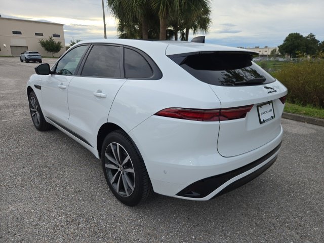 Used 2026 Jaguar F-PACE R-Dynamic S AWD/4WD image 3
