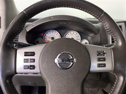 Used 2021 Nissan Frontier PRO-4X w/ Pro-4x Utility Package image 18