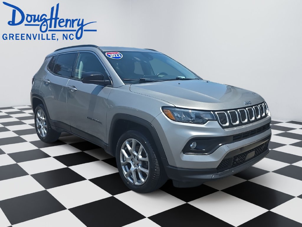 Used 2022 Jeep Compass Latitude AWD/4WD image 7