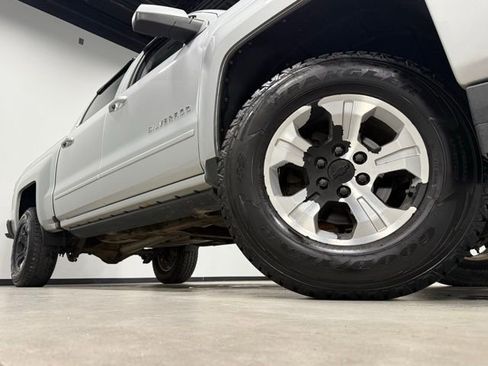 Used 2017 Chevrolet Silverado 1500 LT w/ All Star Edition image 3