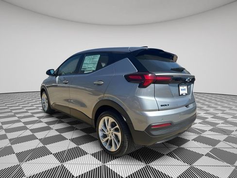 New 2027 Chevrolet Bolt LT w/ Comfort Package FWD image 6