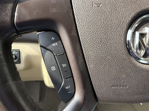 Used 2012 Buick Enclave Leather AWD/4WD image 23