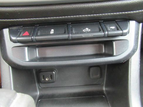 Used 2019 GMC Canyon SLE w/ SLE Convenience Package image 36