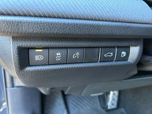 Certified 2025 Toyota Camry SE image 18