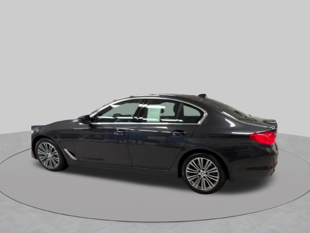 Used 2019 BMW 540i xDrive w/ Convenience Package AWD/4WD image 18