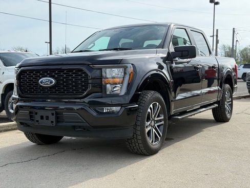 Used 2023 Ford F150 XL w/ STX Appearance Package image 2