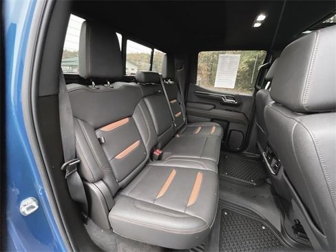 Used 2022 GMC Sierra 1500 AT4 w/ AT4 Preferred Package image 28