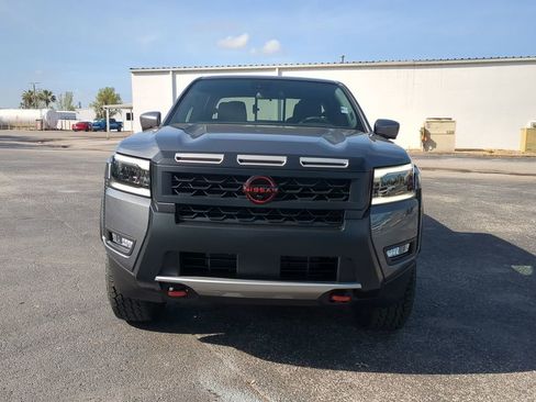 New 2026 Nissan Frontier Pro-X w/ Pro-X Convenience Package RWD image 9