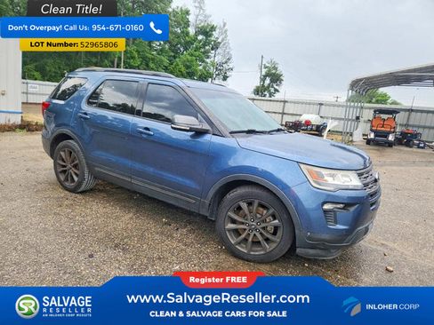 Used 2018 Ford Explorer XLT w/ Equipment Group 202A FWD image 5