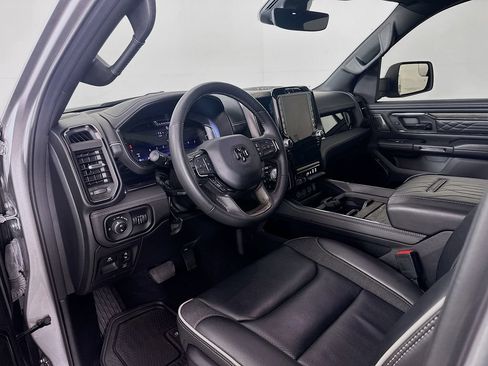 Used 2025 RAM 1500 Limited w/ Bed Utility Group AWD/4WD image 9