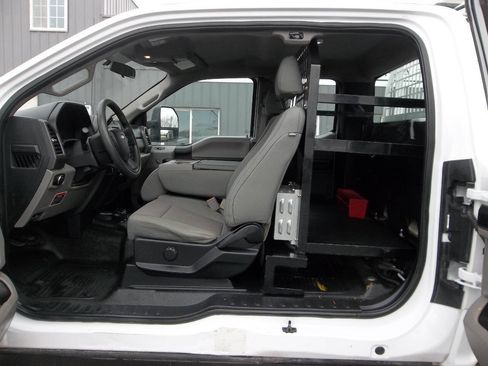 Used 2019 Ford F350 XL w/ XL Value Package image 10