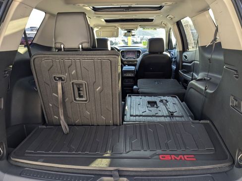 Used 2019 GMC Acadia Denali w/ Technology Package image 33