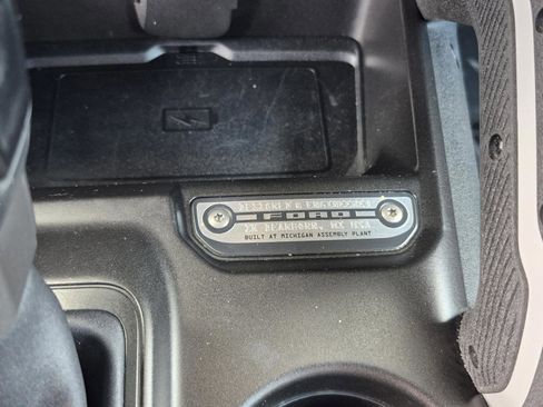 Used 2022 Ford Bronco Outer Banks AWD/4WD image 27