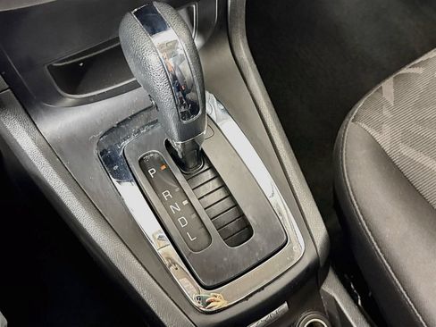 Used 2013 Ford Fiesta SE FWD image 19