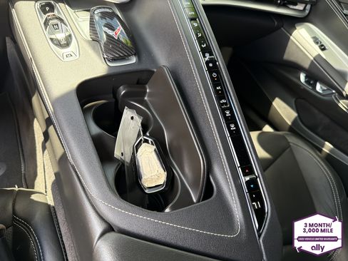 Used 2024 Chevrolet Corvette Stingray Coupe w/ 1LT RWD image 22