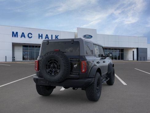 New 2026 Ford Bronco Badlands image 8