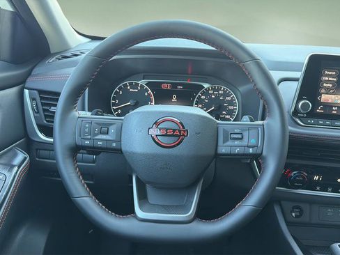 New 2026 Nissan Rogue SV AWD/4WD image 9