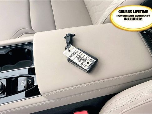 New 2026 Volvo XC90 B5 Plus image 30