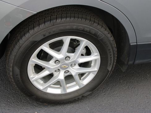 Used 2024 Chevrolet Equinox LT w/ Driver Convenience Package image 27