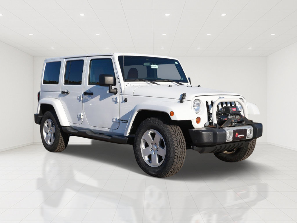 Used 2012 Jeep Wrangler Unlimited Sahara w/ Max Tow Pkg AWD/4WD image 1