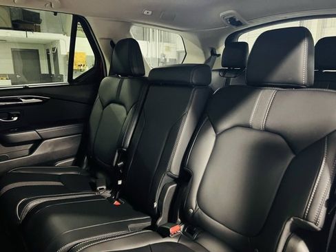 New 2025 Honda Pilot EX-L image 26