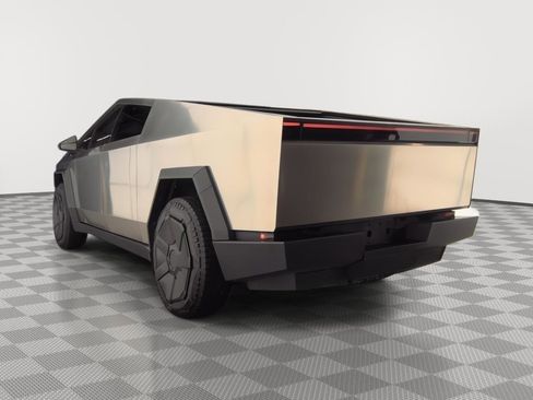 Used 2026 Tesla Cybertruck AWD Crew Cab image 14