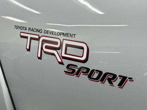 Used 2012 Toyota Tacoma 4x4 Access Cab V6 w/ TRD Sport Pkg image 15