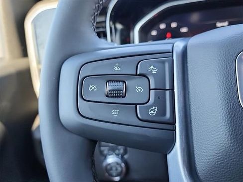 New 2026 GMC Sierra 1500 Elevation w/ X31 Off-Road Package AWD/4WD image 24