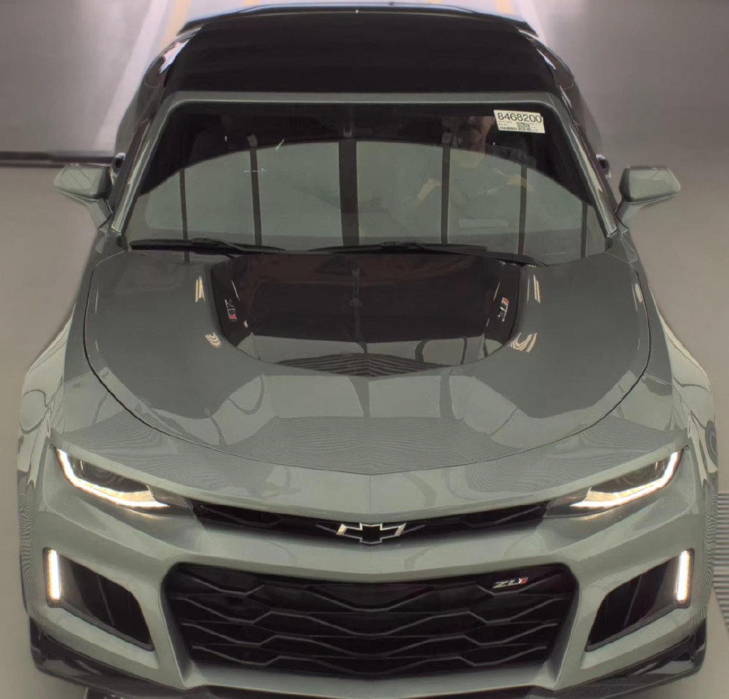 Used 2023 Chevrolet Camaro ZL1 RWD image 2