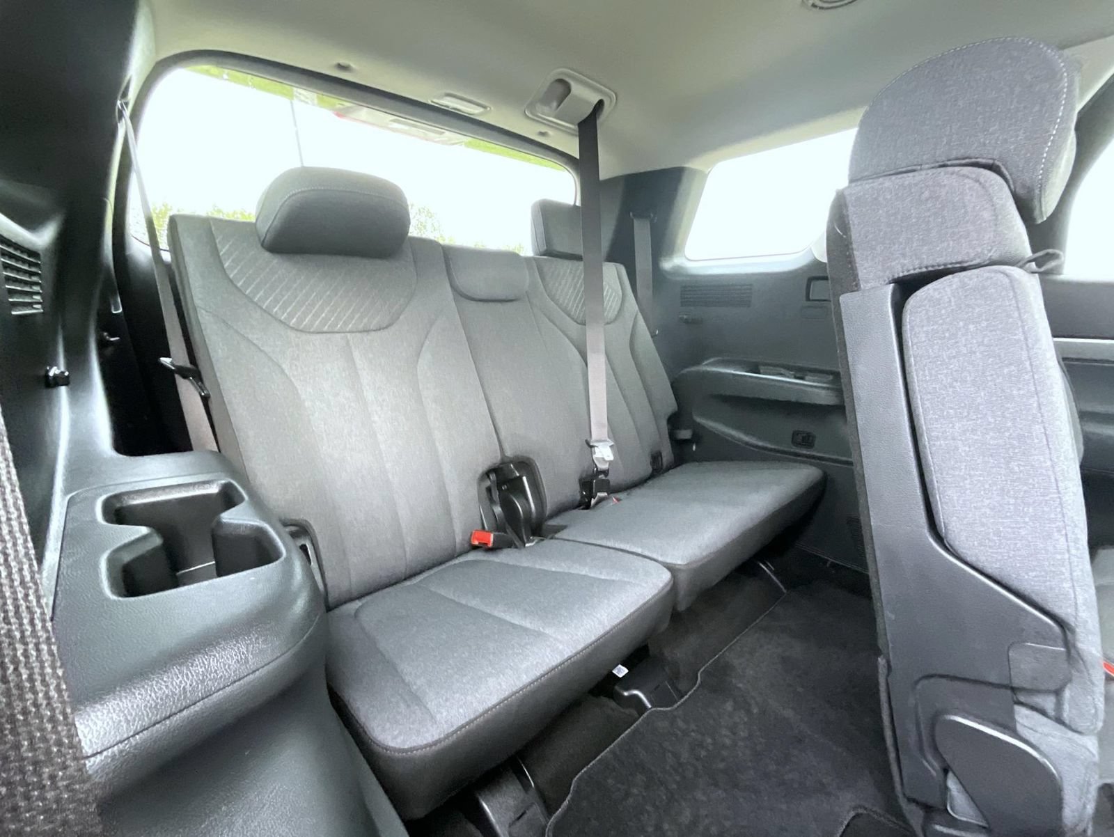 Used 2025 Hyundai Palisade SE AWD/4WD image 21