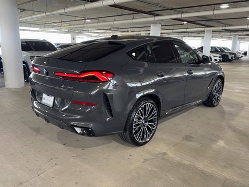 New 2026 BMW X6 xDrive40i w/ Executive Package image 7