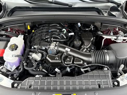 New 2025 Jeep Grand Cherokee Limited w/ Black Appearance Package image 10