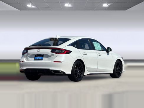 Certified 2024 Honda Civic Sport Touring image 9