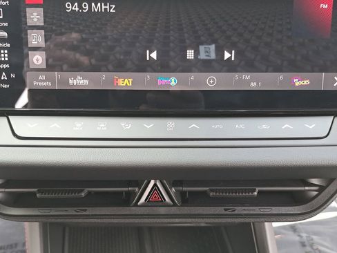 New 2026 Dodge Charger R/T image 23