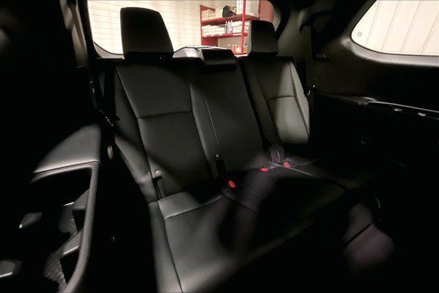 Certified 2026 Toyota Grand Highlander AWD Hybrid image 29
