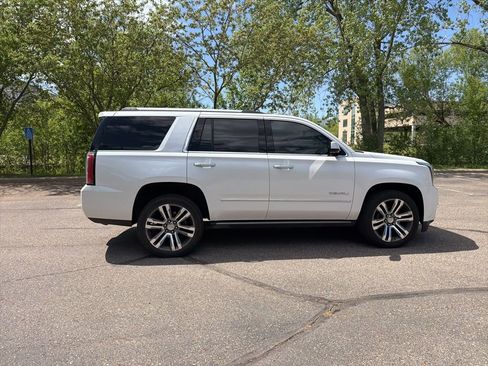 Used 2018 GMC Yukon Denali w/ Denali Ultimate Package AWD/4WD image 17