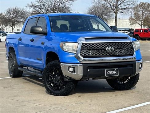 Used 2020 Toyota Tundra SR5 image 2