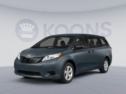 Used 2014 Toyota Sienna XLE