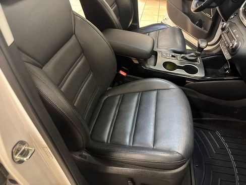 Used 2020 Kia Sorento SX AWD/4WD image 38