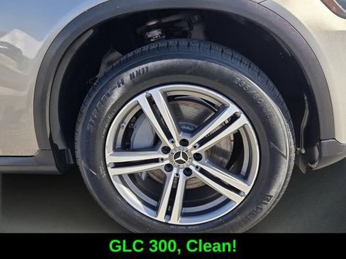 Used 2020 Mercedes-Benz GLC 300 image 9