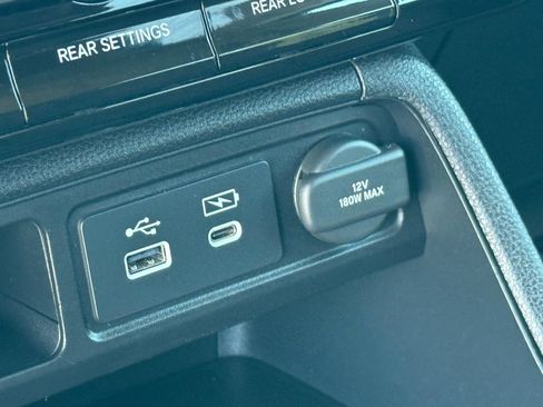 Certified 2024 Honda Pilot Elite image 24