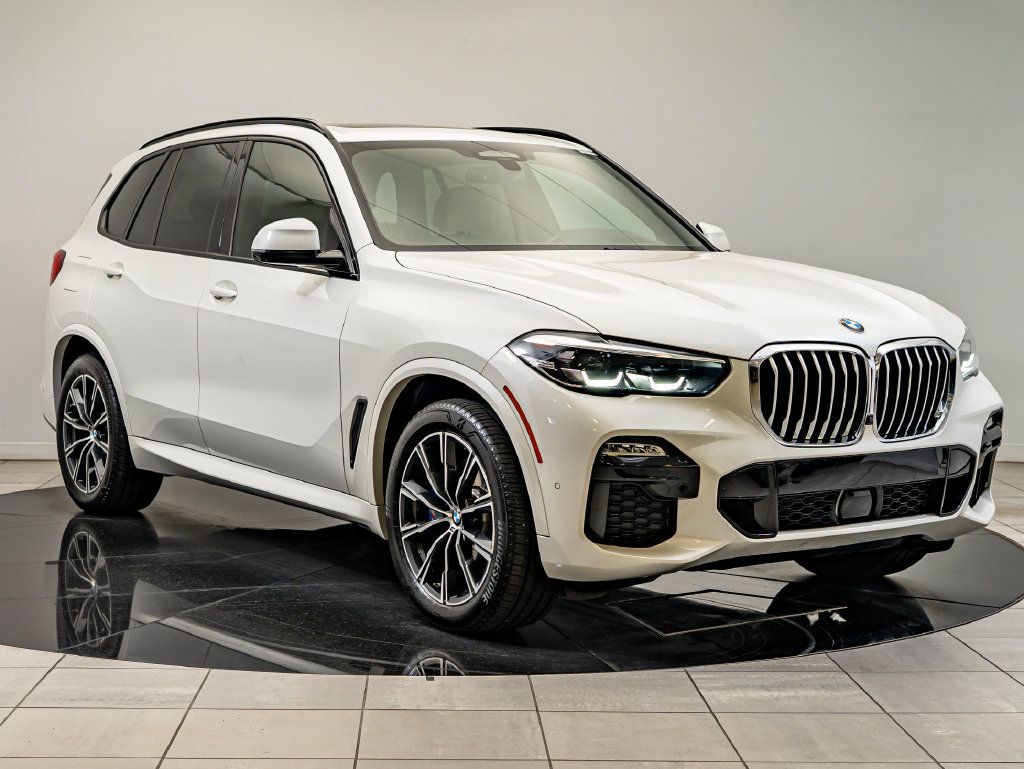Used 2021 BMW X5 xDrive40i w/ M Sport Package AWD/4WD image 12