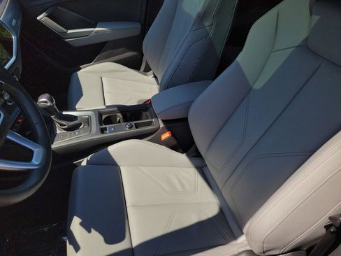 Used 2025 Audi Q3 2.0T Premium AWD/4WD image 17