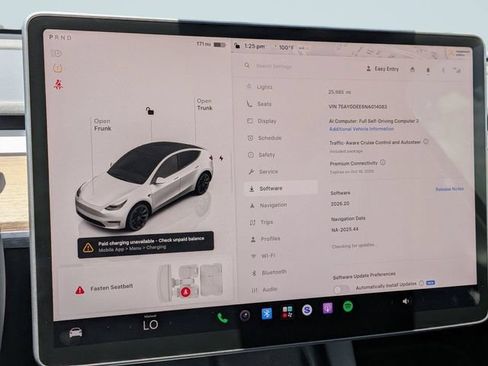Used 2022 Tesla Model Y Long Range AWD/4WD image 28