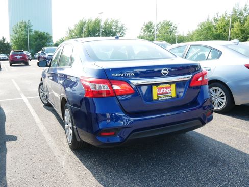 Used 2016 Nissan Sentra SV w/ All Weather Package FWD image 4
