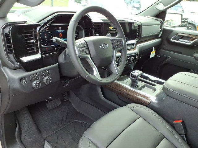 New 2026 Chevrolet Silverado 1500 RST w/ Safety Package AWD/4WD image 5