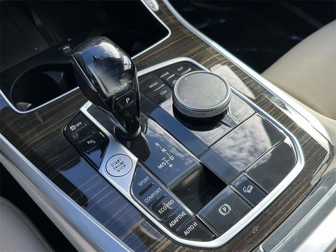 Used 2021 BMW X5 xDrive40i w/ Convenience Package image 6